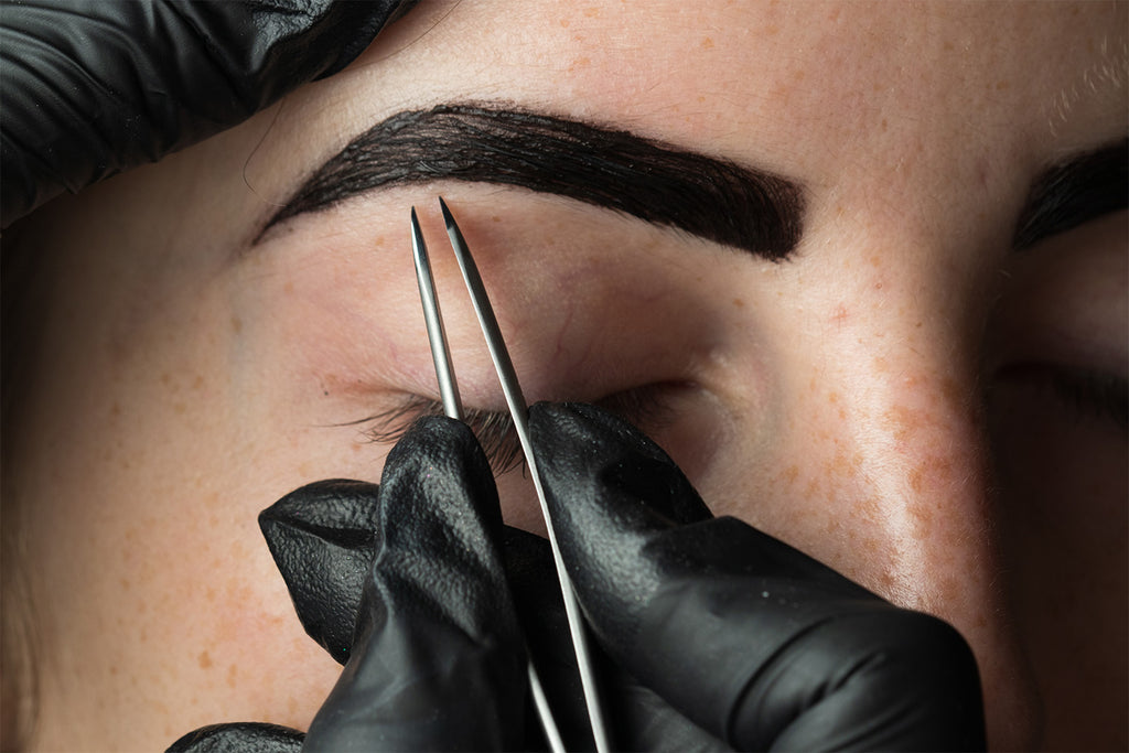 How To Grow Eyebrow Hair: 4 Fast and Effective Ways