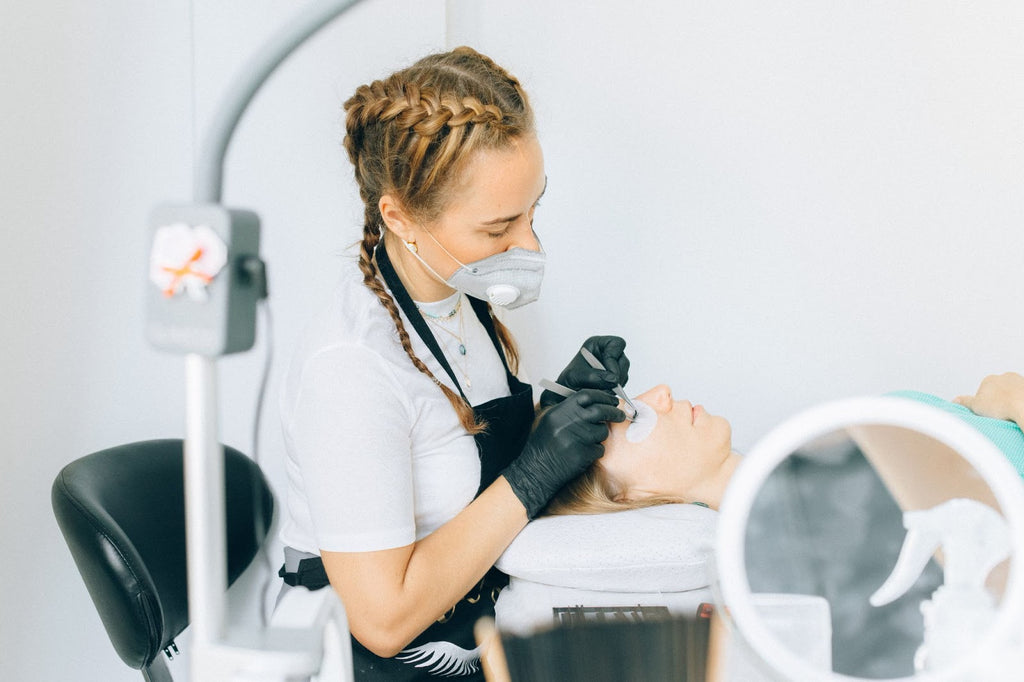 What is The Cost of Microblading?  What Are the Alternatives?