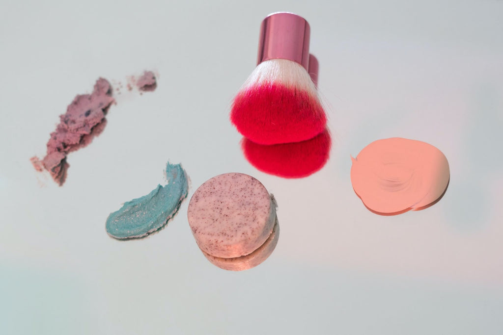 How To Disinfect Makeup Brushes and 5 Reasons You Should Today